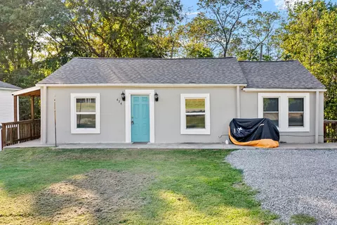 434 Shelby St, Clarksville, TN 37042