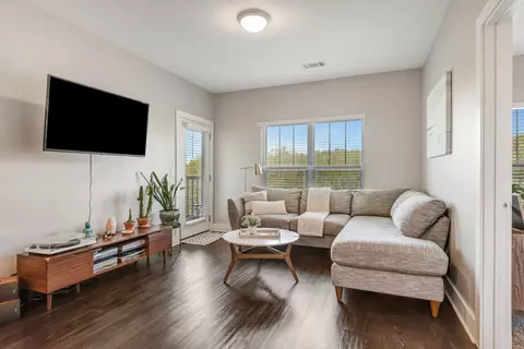934 Governors Ct #308, Antioch, TN 37013