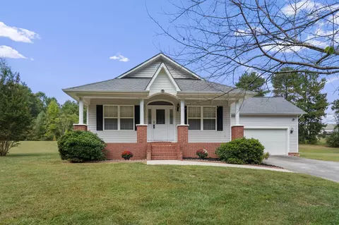 916 Five Points Rd, Dayton, TN 37321
