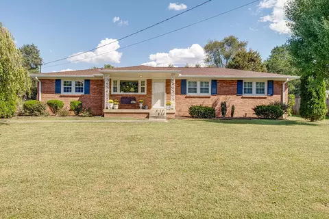 110 Teelia Dr, Old Hickory, TN 37138