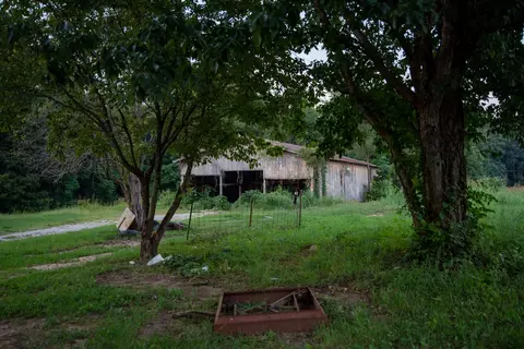 1572 Webbs Camp Rd, Walling, TN 38587 photo 11