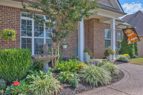 1225 Rimrock Rd, Smyrna, TN 37167