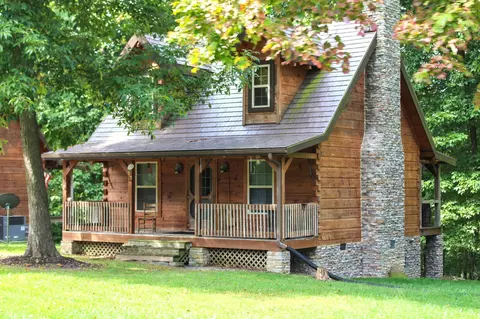244 Todd Ln, Dowelltown, TN 37059