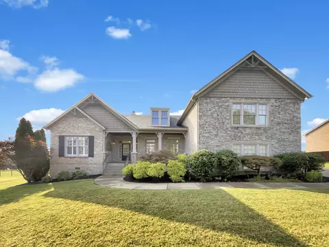 326 Dandelion Dr, Lebanon, TN 37087