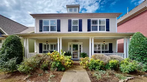 4310 Barnes Cove Dr, Nashville, TN 37211