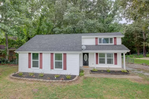 1300 Gip Manning Rd, Clarksville, TN 37042