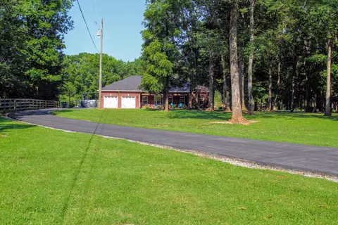 3643 Rockdale Fellowship Rd, Mount Juliet, TN 37122