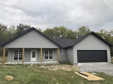 298 Hawthorne Hill Rd, Shelbyville, TN 37160