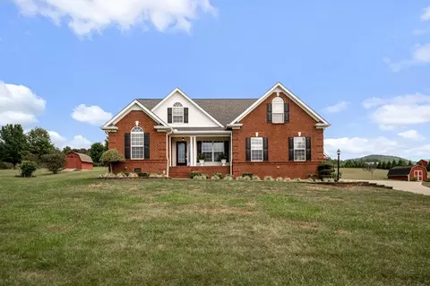633 Bradyville Rd, Woodbury, TN 37190