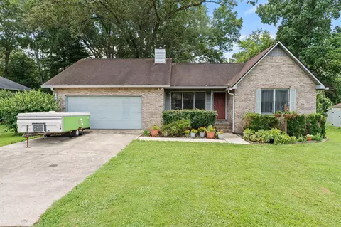 116 Bradbury Ct, Tullahoma, TN 37388