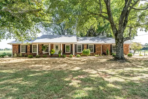 232 Post Oak Rd, Belvidere, TN 37306