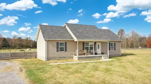 119 Anderson Creek Rd, Bell Buckle, TN 37020