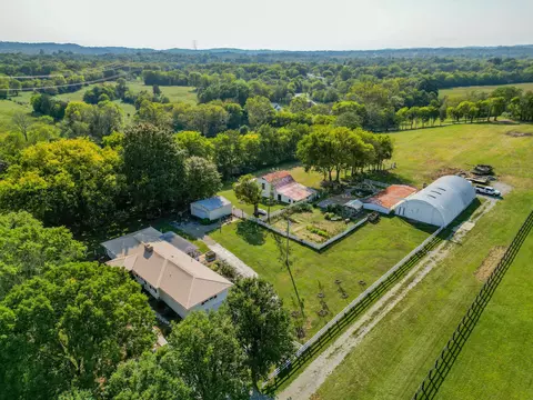 2953 Greens Mill Rd, Spring Hill, TN 37174
