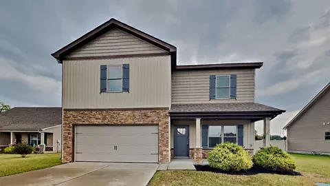 220 Ralen Ave, Christiana, TN 37037