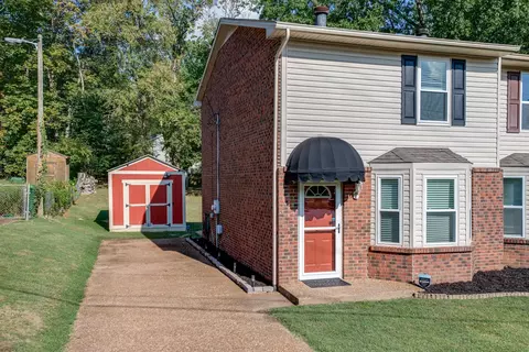 677 Mercer Dr, Hermitage, TN 37076