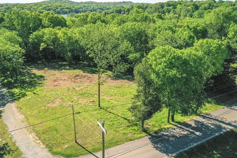8890 Saundersville Rd, Mount Juliet, TN 37122