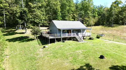 10156 Old Dover Rd, Cadiz, KY 42211