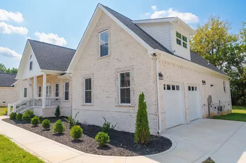 133 Stonecreek Dr, Pulaski, TN 38478