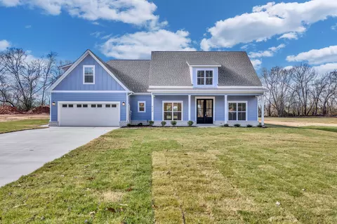 914 S Jefferson St, Winchester, TN 37398