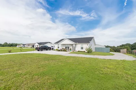 3052 Maple Grove Rd, Dickson, TN 37055 photo 4