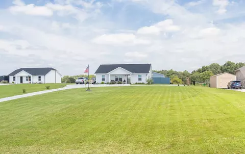 3052 Maple Grove Rd, Dickson, TN 37055 photo 2