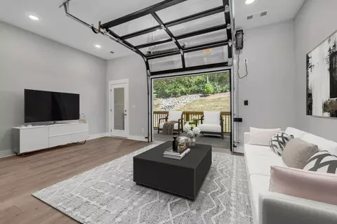 177 Stonecrest Dr, Nashville, TN 37209
