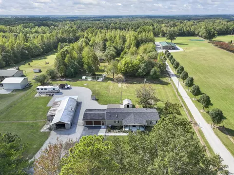 721 Maple Bend Rd, Winchester, TN 37398