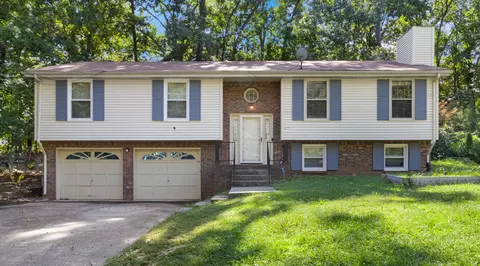 206 Pine Mountain Rd, Clarksville, TN 37042