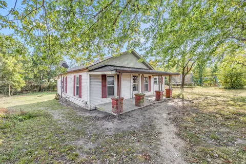 620 Swan Ave, Hohenwald, TN 38462