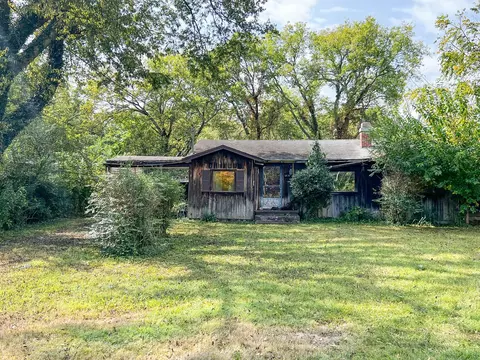 1419 Sulphur Springs Rd, Murfreesboro, TN 37129