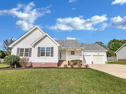 2620 Marymont Dr, Clarksville, TN 37042