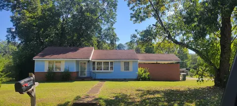 4906 Bradington Ave, Hixson, TN 37343