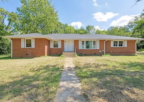 7538 Lebanon Rd, Murfreesboro, TN 37129