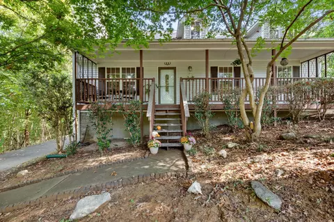 137 Gaskins Rd, Dickson, TN 37055