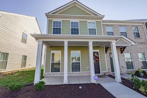 131 Harvard Dr, Gallatin, TN 37066