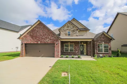 517 Castle Pinckney Ln, Clarksville, TN 37042