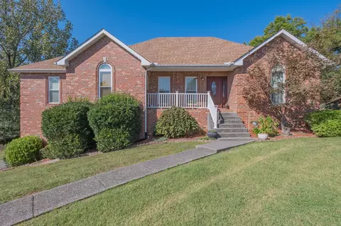 109 Stillwater Ct, Hendersonville, TN 37075