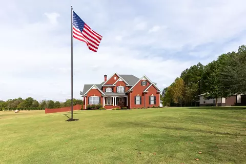 4995 Vincion Rd, Murfreesboro, TN 37130