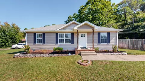 451 Titans Ln, Clarksville, TN 37042
