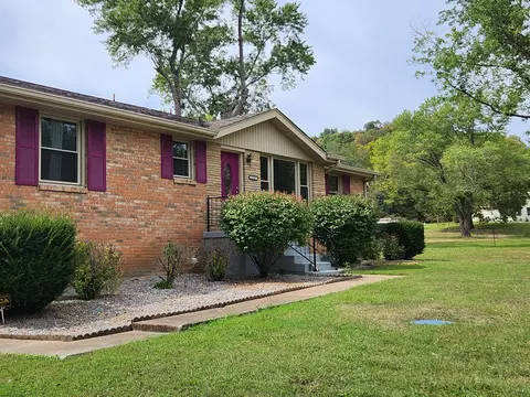 2317 Tinnin Rd, Goodlettsville, TN 37072