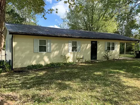 156 Long Meadow Dr NW, Cookeville, TN 38501