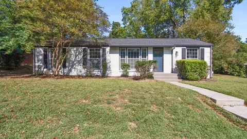 608 Hogan Rd, Nashville, TN 37220