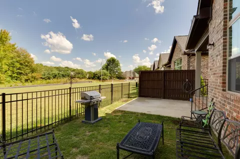 449 W Foxrun, Springfield, TN 37172 photo 25