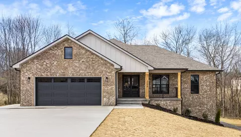 4200 Lone Oak Station Rd, Cunningham, TN 37052