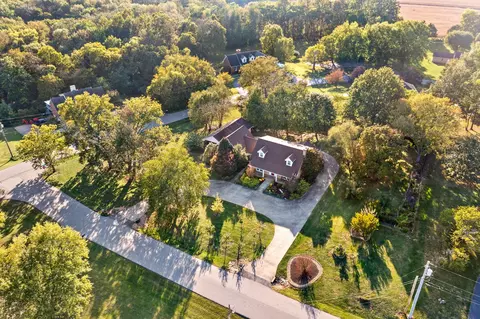 620 New Castle Rd, Clarksville, TN 37043