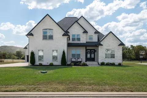 7313 Pembrooke Farms Dr, Murfreesboro, TN 37129