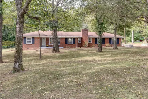 210 S Graycroft Ave, Madison, TN 37115