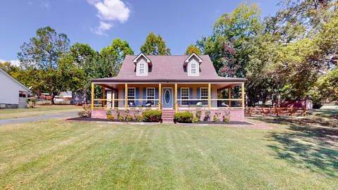 207 Amanda Dr, Bell Buckle, TN 37020