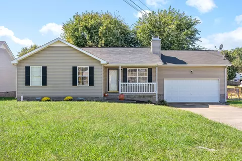 3741 Cave Mill Ct, Clarksville, TN 37042