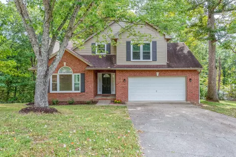 701 Lone Oak Dr, Pegram, TN 37143